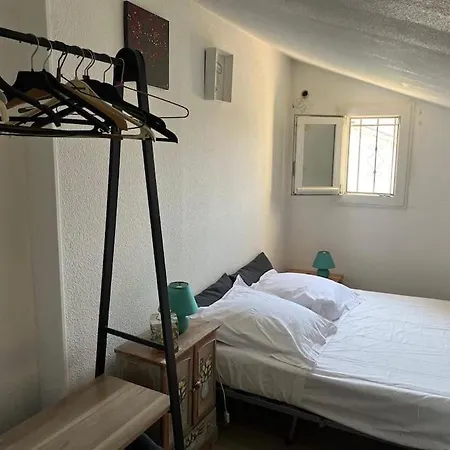 Maison A 250 M De La !