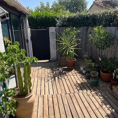 Maison A 250 M De La ! Holiday home